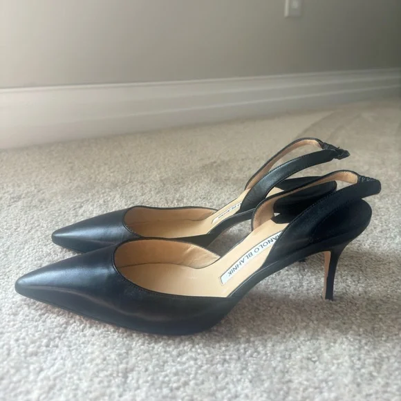 Manolo Blahnik Black Heels Size 40 - Picture 1 of 4